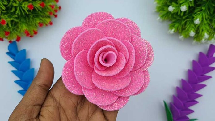 Making Beautiful Paper Flowers