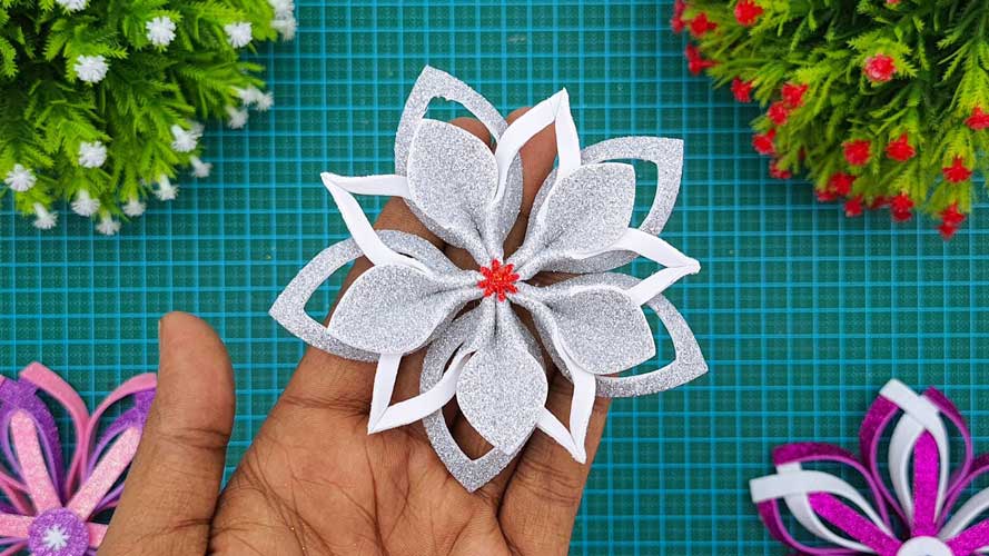 Making Easy Snowflakes Flower With Glitter Foam Sheet
