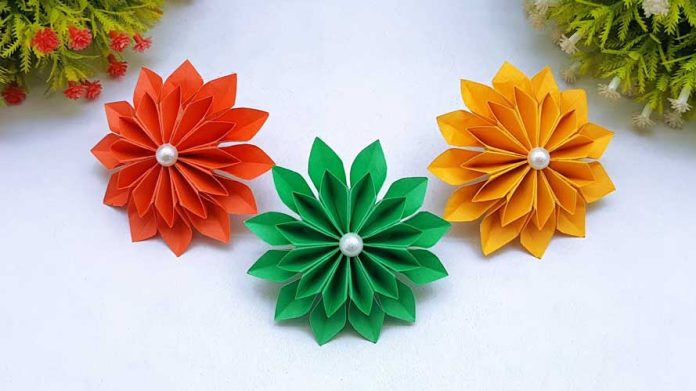 How To Make Easy Paper Flowers