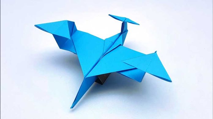 How-To-Make-Easy-Paper-Helicopter