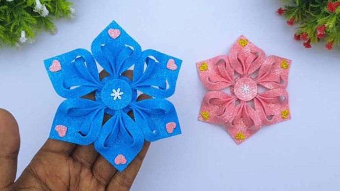 How to Make Christmas Snowflakes